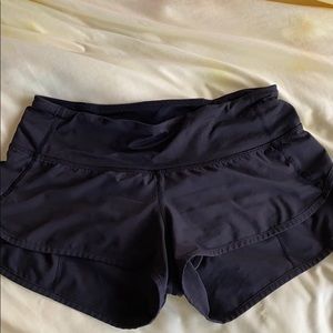 Lululemon Speed Up Shorts *2.5